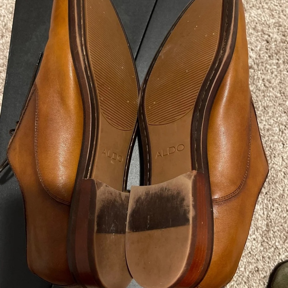 Aldo Oxford shoes.  Mens